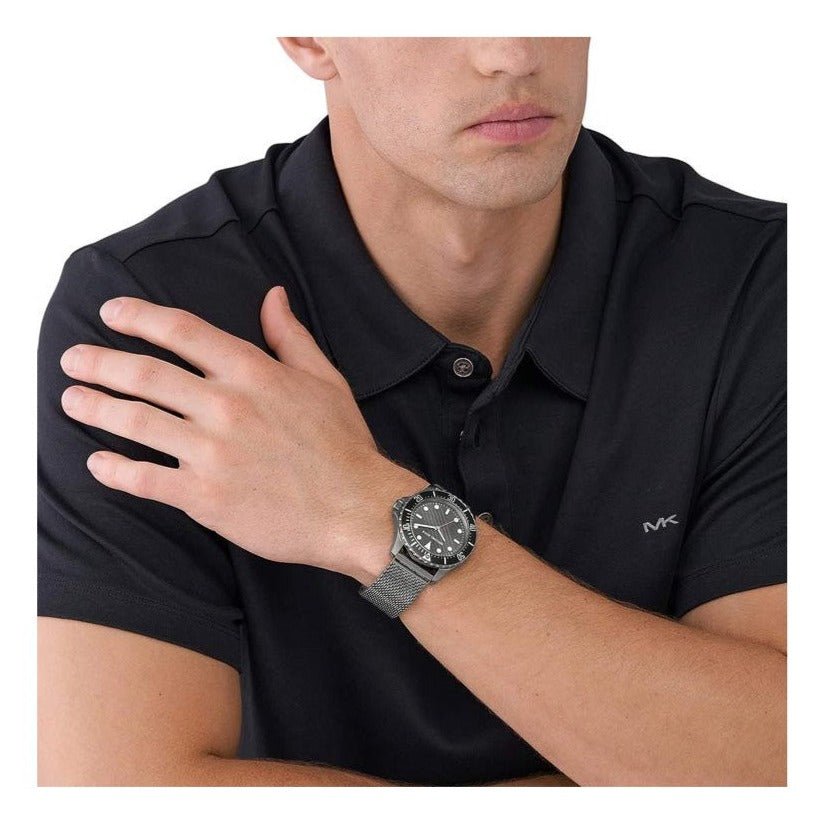  Shop Authentic Michael Kors Everest Quartz Grey Dial Grey Mesh Bracelet Watch For Men - MK9093 - Luxxuri