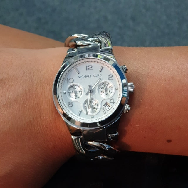  Shop Authentic Michael Kors Runway Twist Silver Dial Silver Stainless Steel Strap Watch for Women - MK3149 - Luxxuri