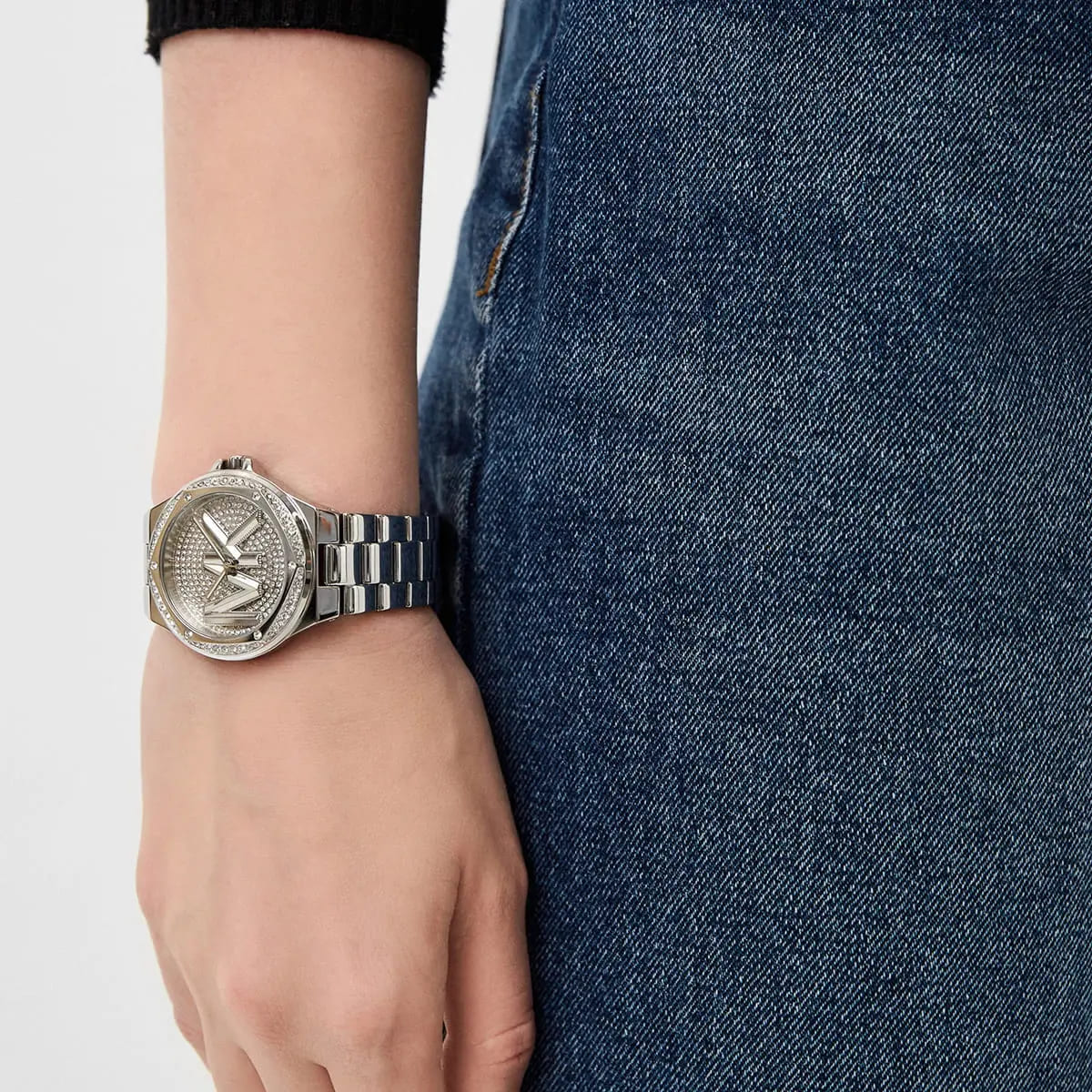  Shop Authentic Michael Kors Lennox Quartz Silver Dial Silver Steel Strap Watch For Women - MK7234 - Luxxuri