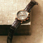  Shop Authentic Guess Horizon Quartz Champagne Dial Brown Leather Strap Watch For Women - W0380G4 - Luxxuri