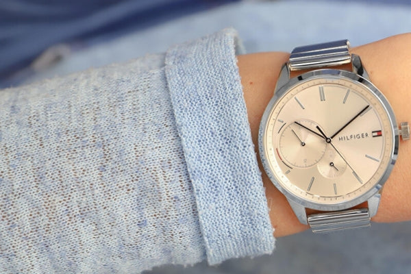  Shop Authentic Tommy Hilfiger Brooke Pink Dial Silver Steel Strap Watch for Women - 1782020 - Luxxuri