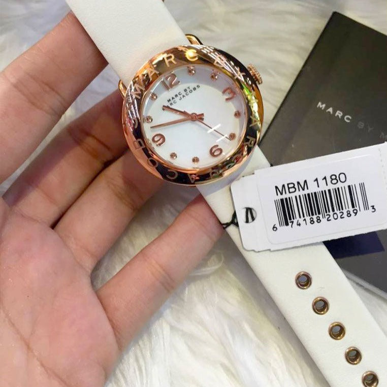  Shop Authentic Marc Jacobs Amy White Dial White Leather Strap Watch for Women - MBM1180 - Luxxuri