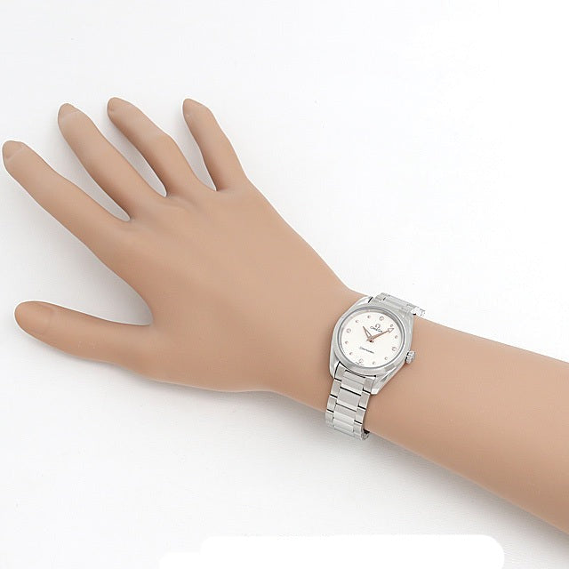  Shop Authentic Omega Seamaster Aqua Terra Quartz Diamond Silver Dial Silver Steel Strap Watch for Women - 220.10.28.60.54.001 - Luxxuri