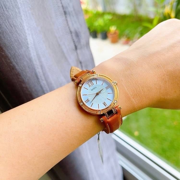  Shop Authentic Guess Park Avenue Blue Dial Brown Leather Strap Watch for Women - W0838L2 - Luxxuri