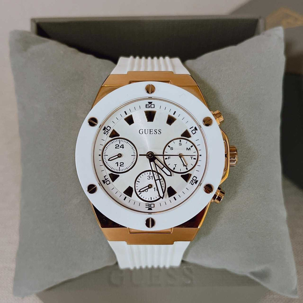 Shop Authentic Guess Athena White Dial White Rubber Strap Watch For Women - GW0030L3 - Luxxuri