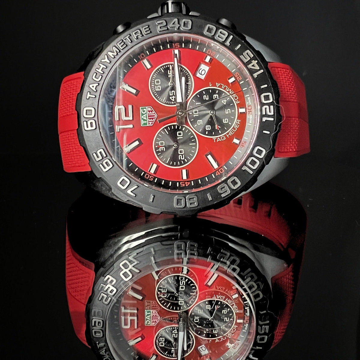  Shop Authentic Tag Heuer Formula 1 Red Dial Watch for Men - CAZ101AN.FT8055 - Luxxuri