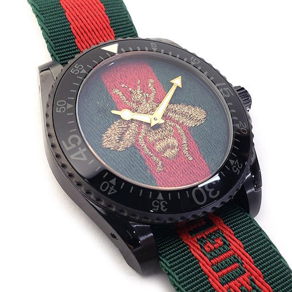  Shop Authentic Gucci Dive Green & Red Dial Green & Red Nylon Strap Watch For Men - YA136216 - Luxxuri