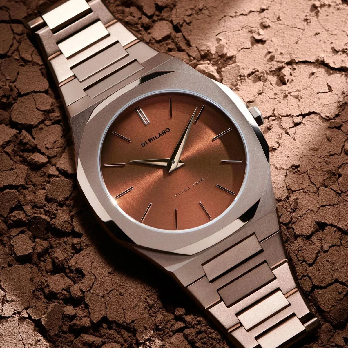 D1 Milano Ultra Thin Brown Dial Gold Steel Strap Watch for Unisex - D1-UTBJ10