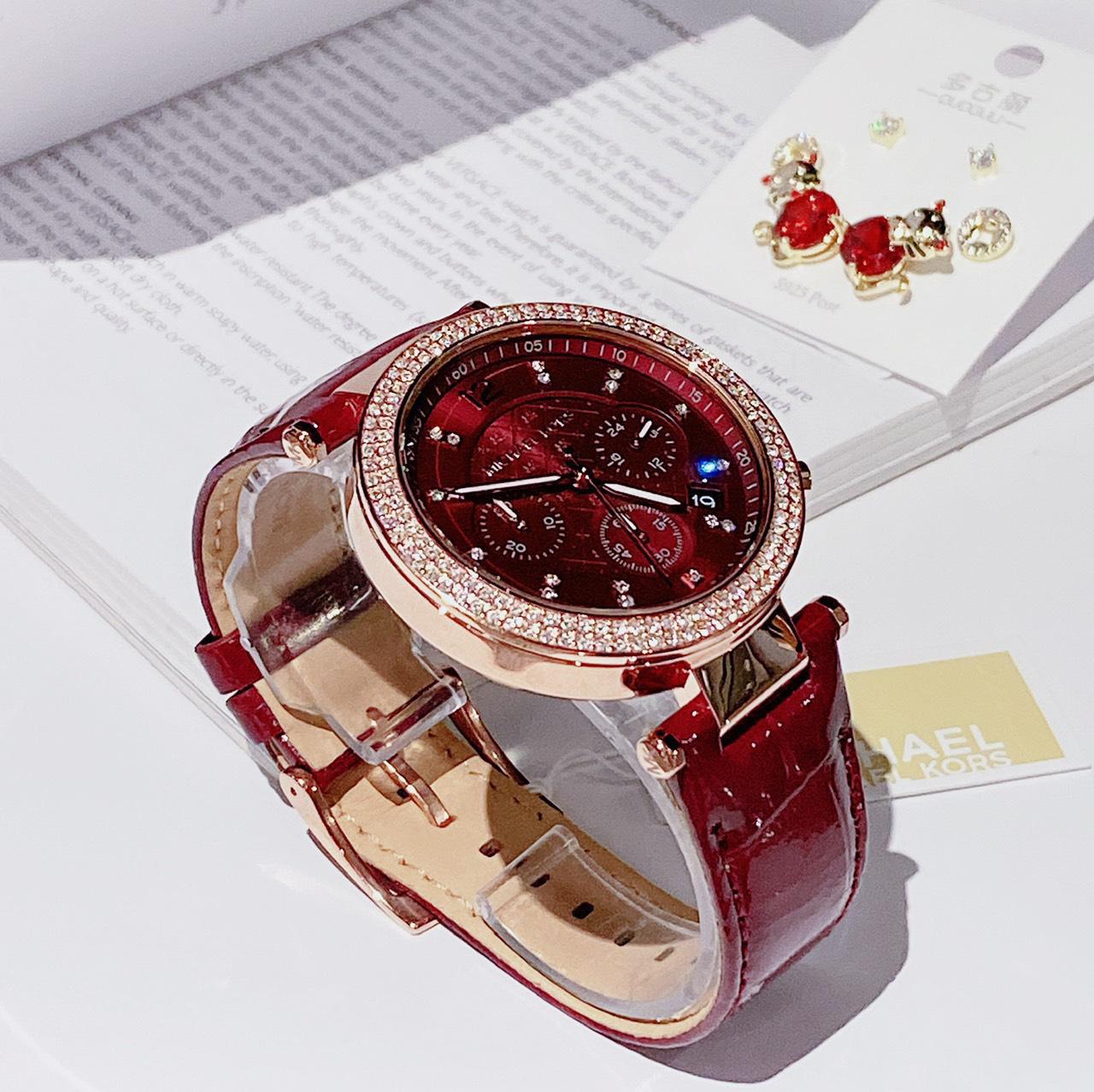  Shop Authentic Michael Kors Parker Chronograph Red Dial Red Leather Strap Watch For Women - MK6986 - Luxxuri