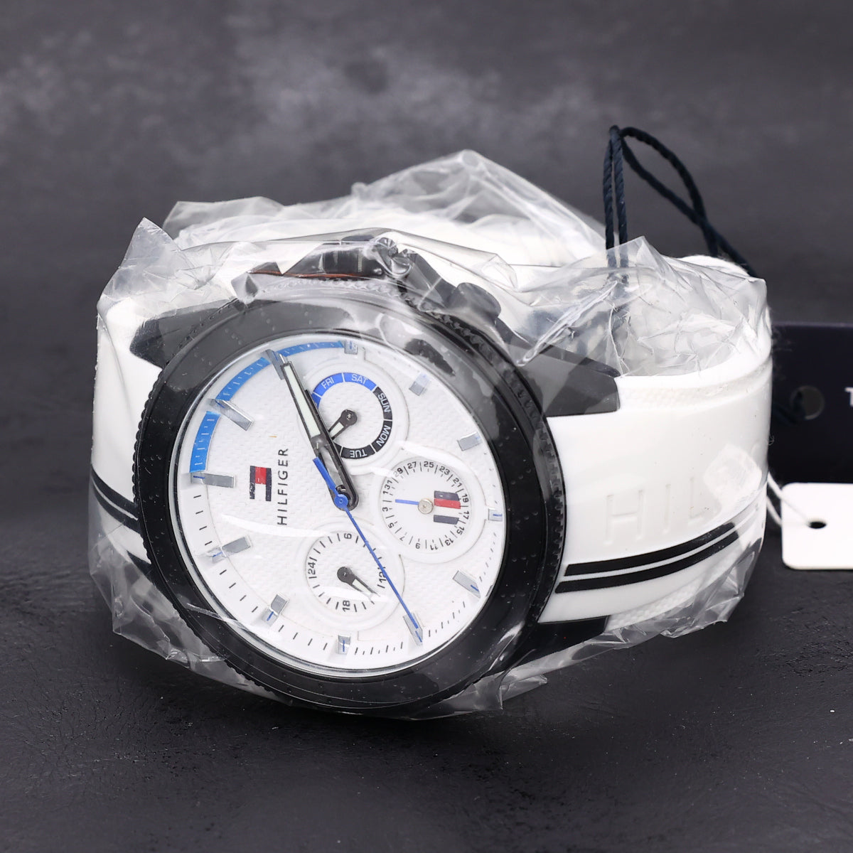  Shop Authentic Tommy Hilfiger Aiden Chronograph White Dial White Rubber Strap Watch For Men - 1791862 - Luxxuri