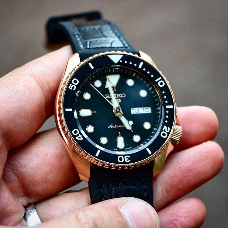  Shop Authentic Seiko 5 Sport SKX Automatic Black Dial Black Silicone Strap Watch For Men - SRPD76K1 - Luxxuri
