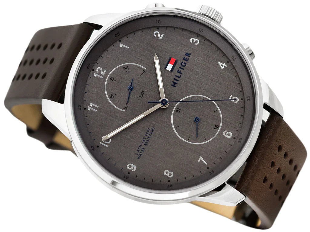  Shop Authentic Tommy Hilfiger Chase Quartz Brown Dial Brown Leather Strap Watch for Men - 1791579 - Luxxuri