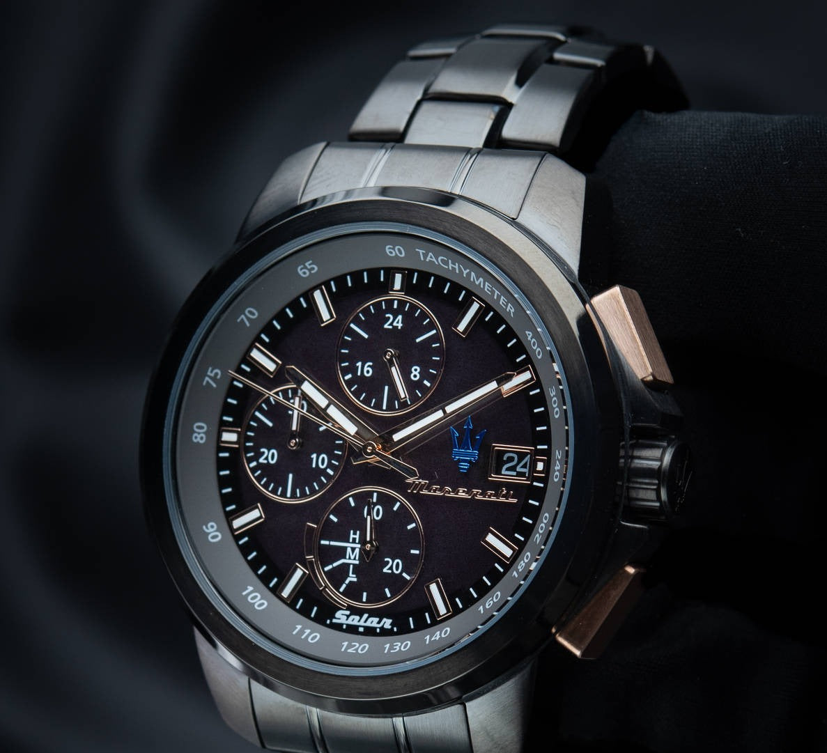  Shop Authentic Maserati Successo Solar Black Dial Grey Steel Strap Watch For Men - R8873645001 - Luxxuri