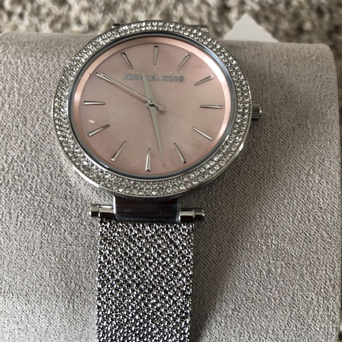  Shop Authentic Michael Kors Darci Analog Pink Dial Silver Mesh Bracelet Watch For Women - MK4518 - Luxxuri