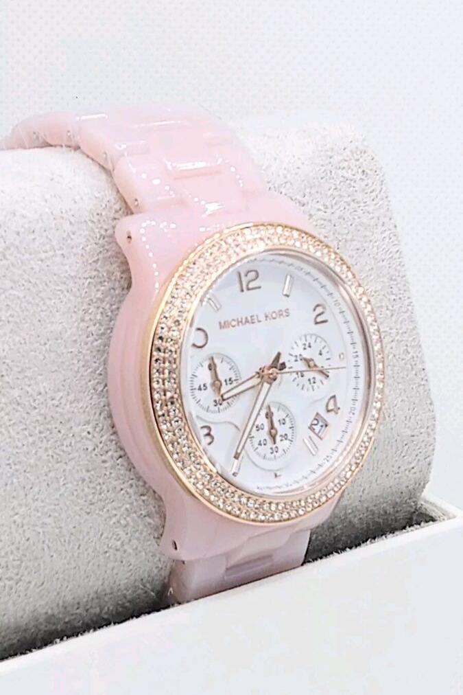  Shop Authentic Michael Kors Runway Chronograph White Dial Pink Steel Strap Watch for Women - MK7424 - Luxxuri