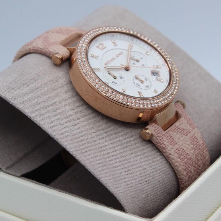  Shop Authentic Michael Kors Parker Chronograph White Dial Pink Leather Strap Watch For Women - MK6935 - Luxxuri