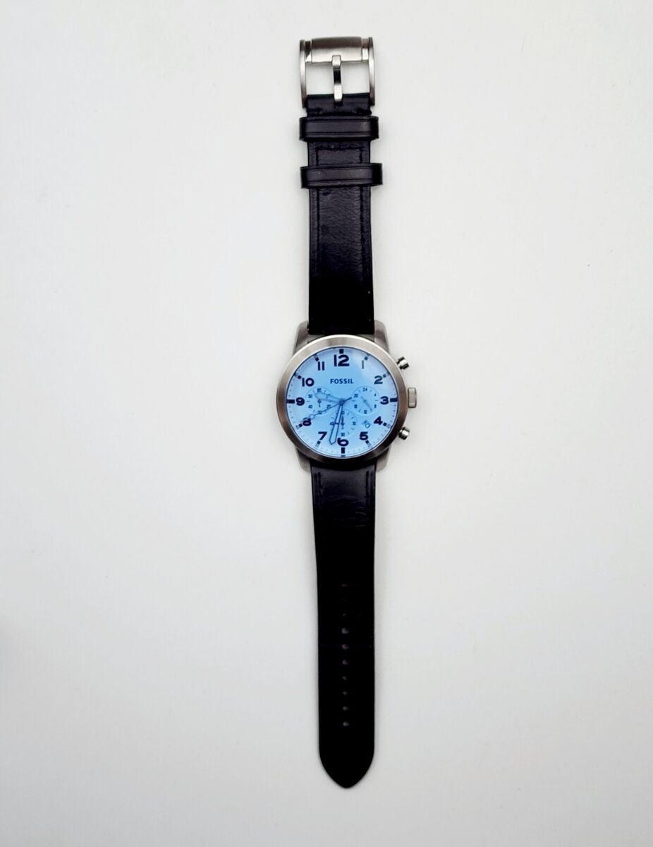  Shop Authentic Fossil Pilot Chronograph Sky Blue Dial Black Leather Strap Watch for Men - FS5162 - Luxxuri