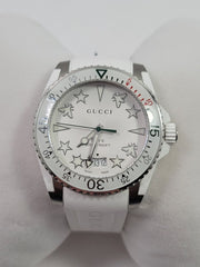  Shop Authentic Gucci Dive Quartz White Dial White Rubber Strap Watch For Men - YA136337 - Luxxuri