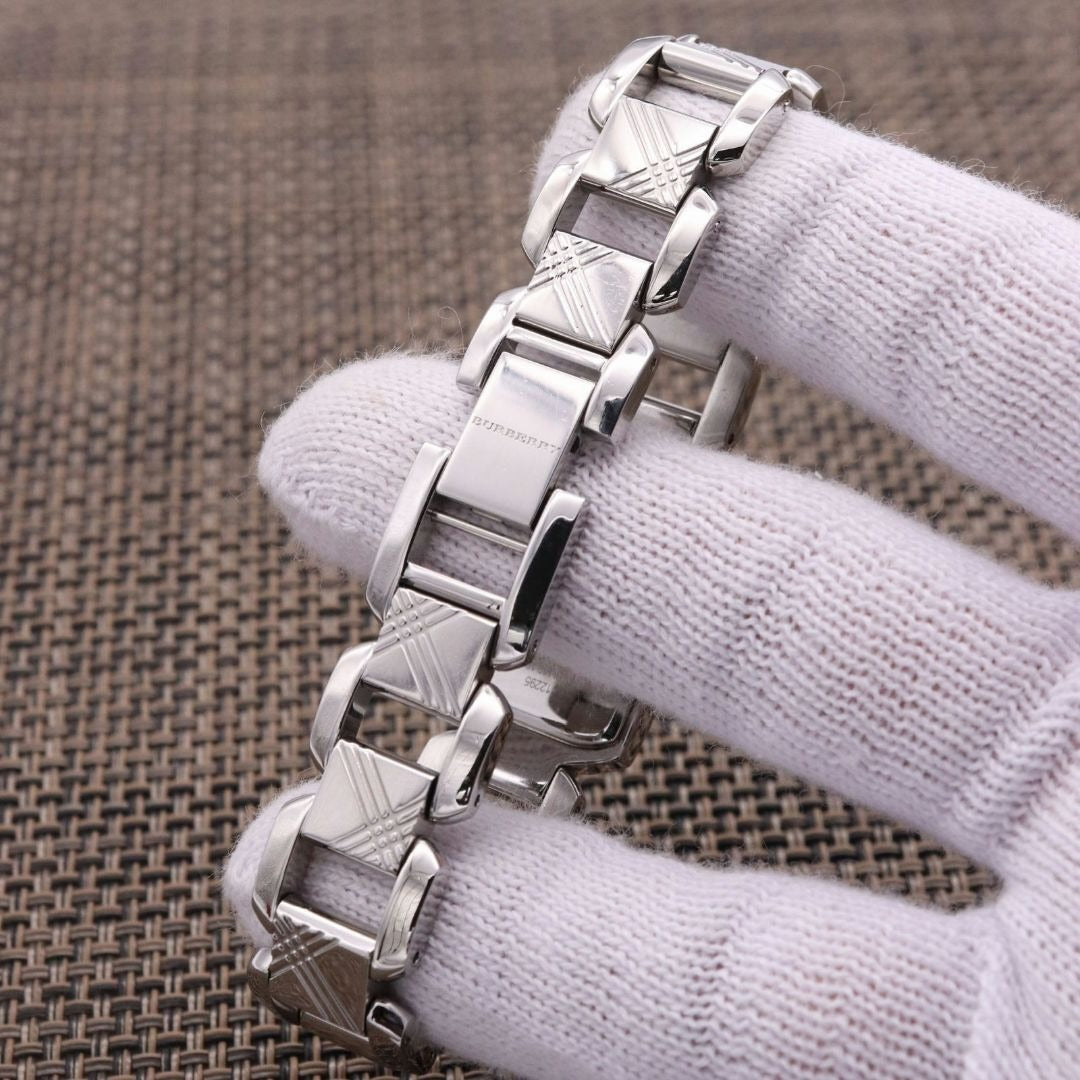 Burberry Signature Quartz Black Dial Silver Steel Strap Watch for Women - BU4210