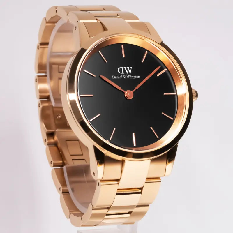  Shop Authentic Daniel Wellington Iconic Link Black Dial Rose Gold Steel Strap Watch For Men - DW00100344 - Luxxuri