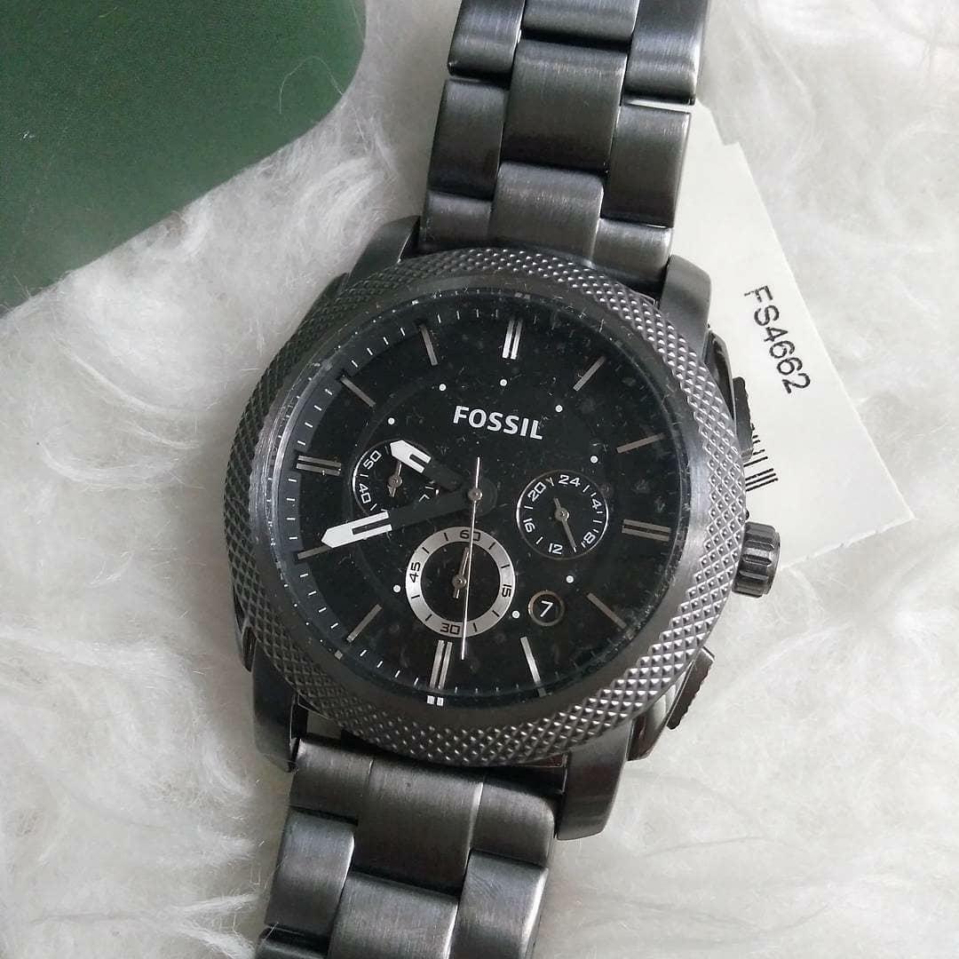  Shop Authentic Fossil Machine Chronograph Black Dial Grey Steel Strap Watch for Men - FS4662 - Luxxuri