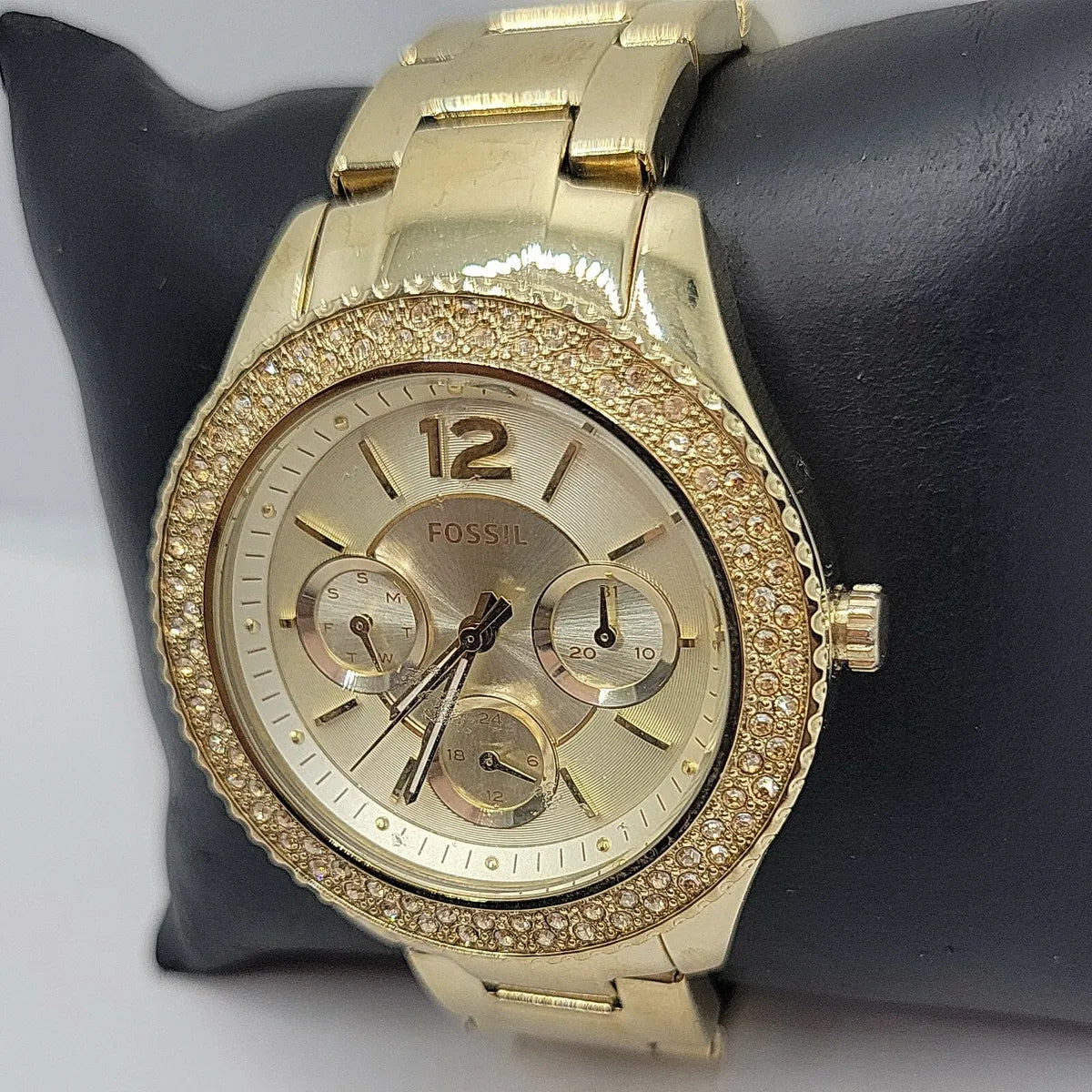  Shop Authentic Fossil Stella Multifunction Gold Dial Gold Steel Strap Watch for Women - ES3589 - Luxxuri