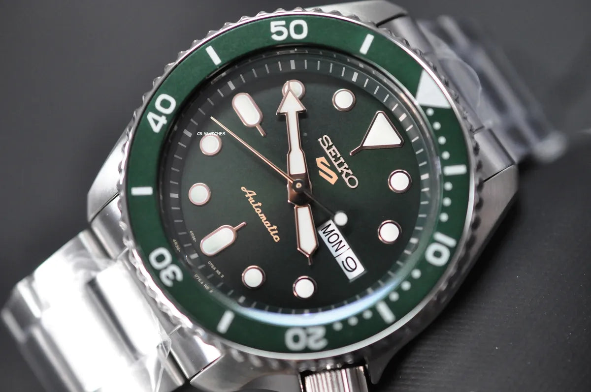  Shop Authentic Seiko 5 Sports Automatic Analog Green Dial Silver Steel Strap Watch For Men - SRPD63K1 - Luxxuri