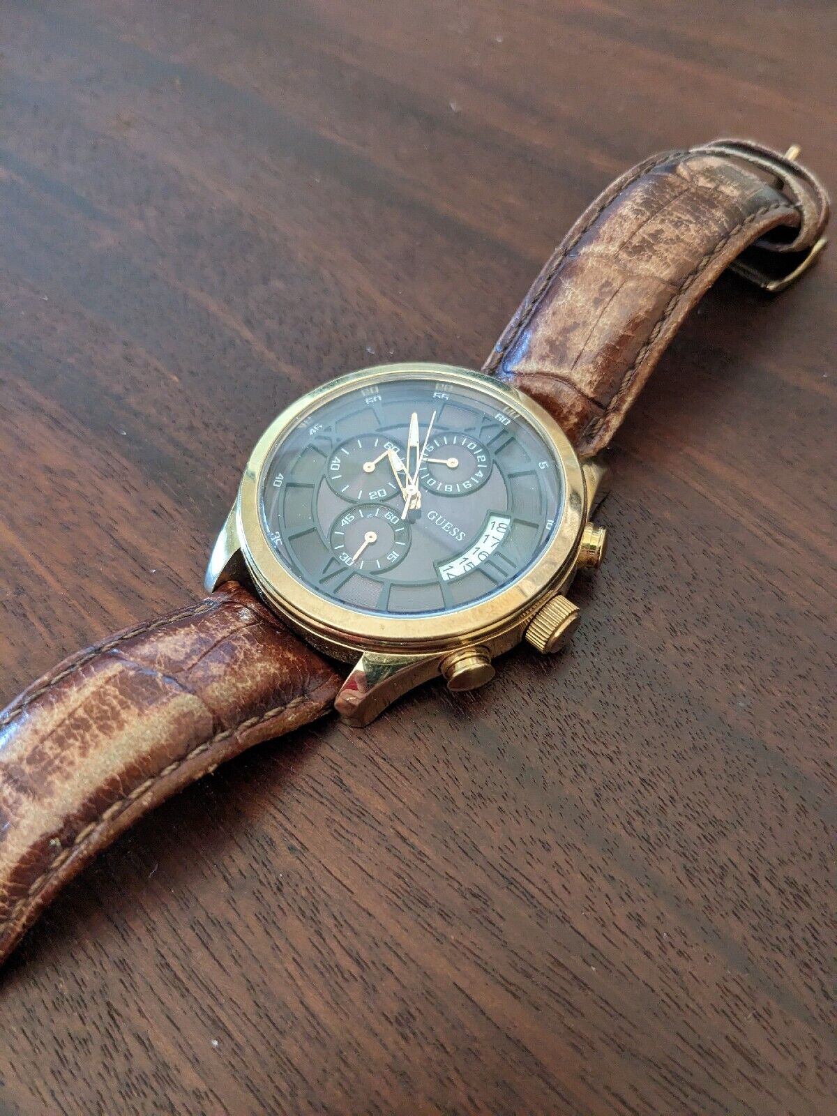  Shop Authentic Guess Analog Chronograph Brown Dial Brown Leather Strap Watch For Men - W14052G2 - Luxxuri