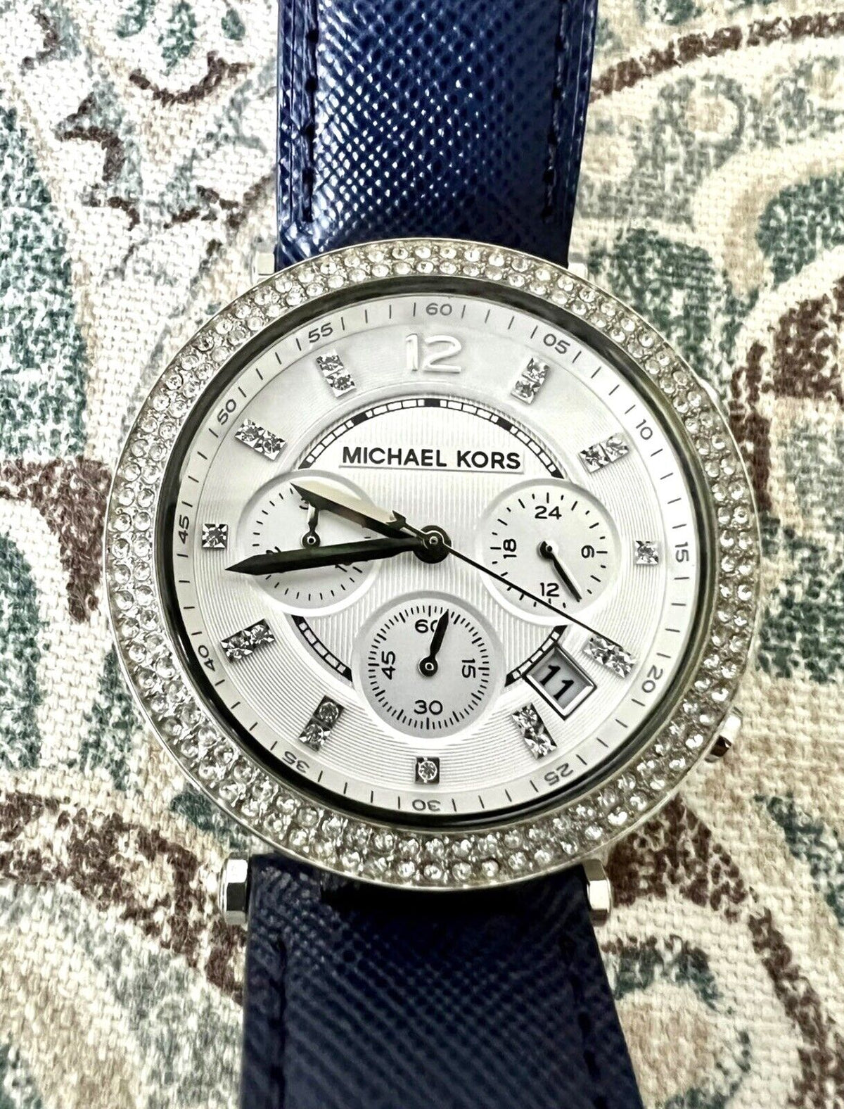  Shop Authentic Michael Kors Parker White Dial Navy Blue Leather Strap Watch for Women - MK2293 - Luxxuri