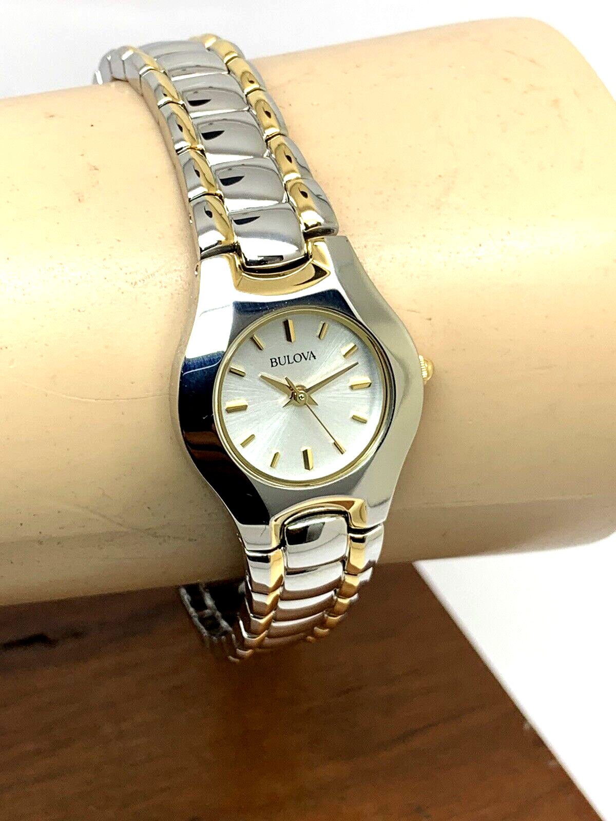 Shop Authentic Bulova Classic White Dial Two Tone Steel Strap Watch for Women - 98T84 - Luxxuri