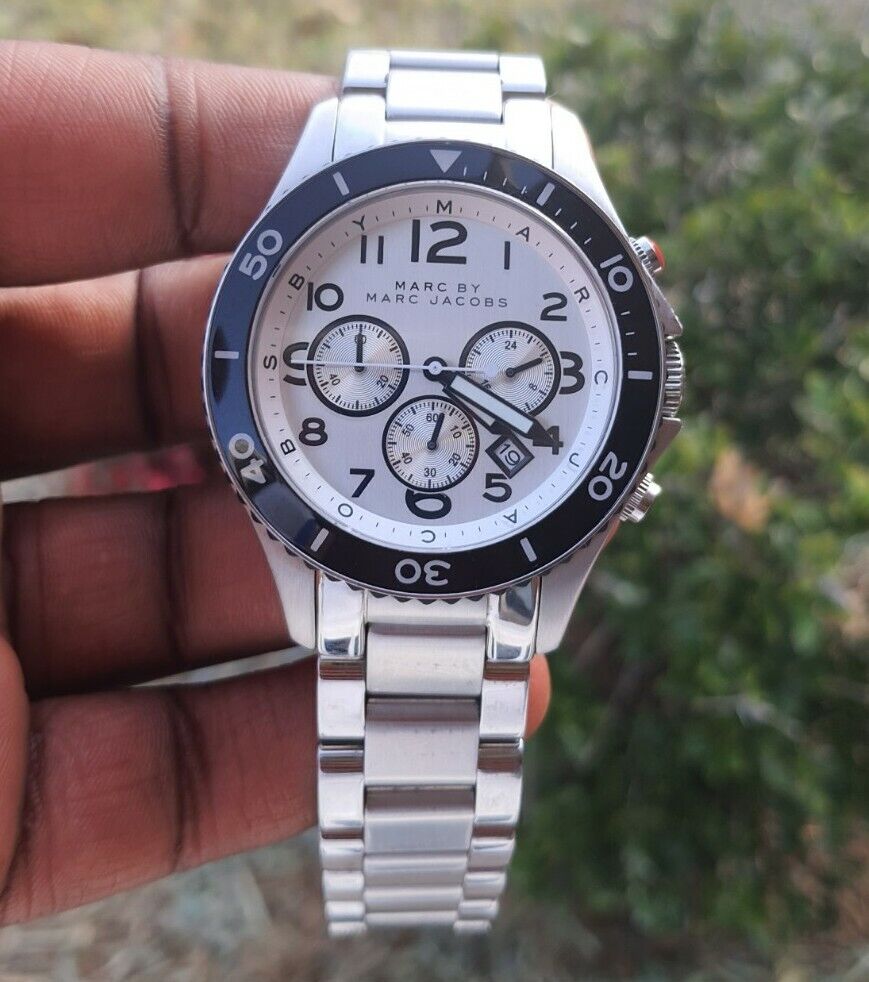  Shop Authentic Marc Jacobs Rock Chronograph White Dial Silver Steel Strap Watch for Men - MBM5027 - Luxxuri