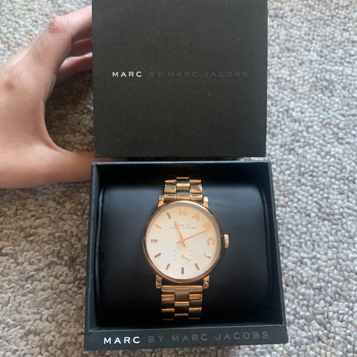  Shop Authentic Marc Jacobs Baker White Dial Rose Gold Steel Strap Watch for Women - MBM3244 - Luxxuri