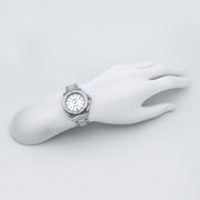  Shop Authentic Gucci Dive Quartz White Dial Stainless Steel Unisex Watch - YA136402 - Luxxuri