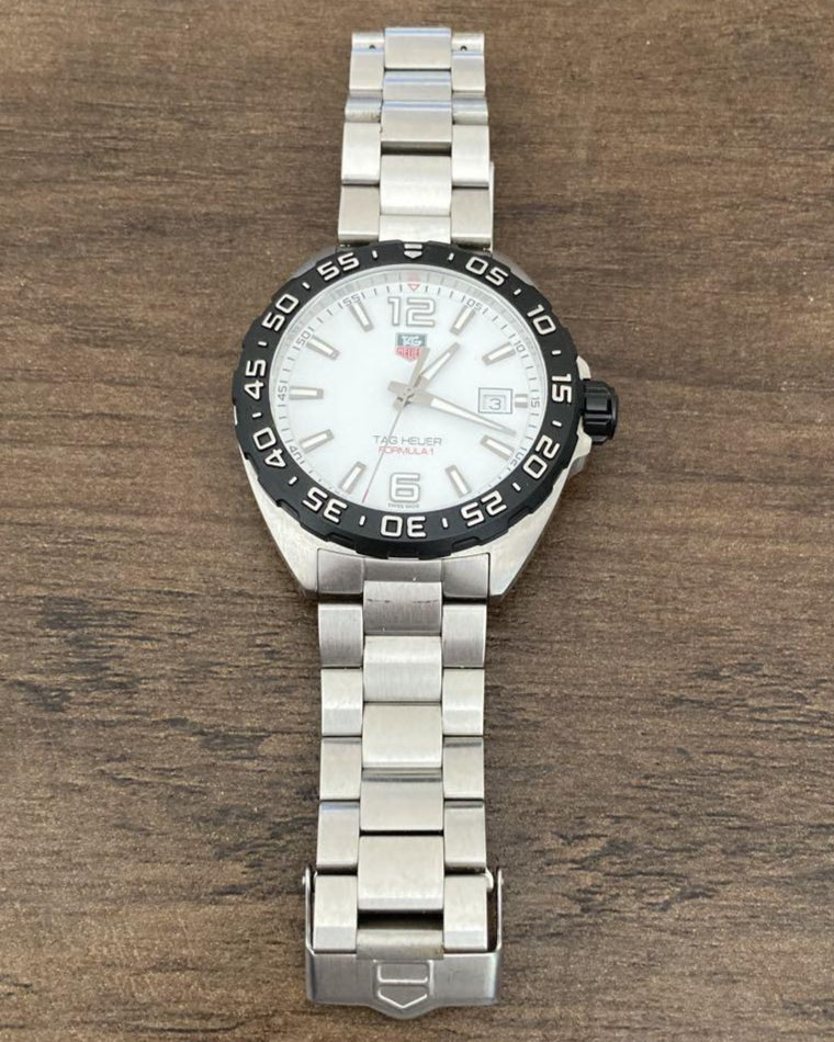  Shop Authentic Tag Heuer Formula 1 White Dial Silver Steel Strap Watch for Men - WAZ1111.BA0875 - Luxxuri