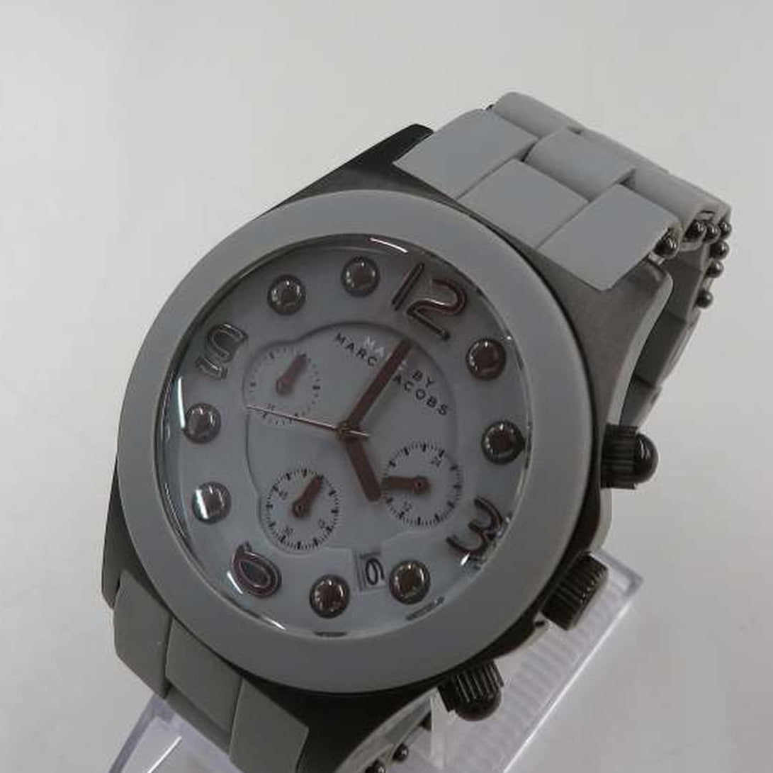  Shop Authentic Marc Jacobs Pelly Grey Dial Grey Silicone Strap Watch for Women - MBM2566 - Luxxuri