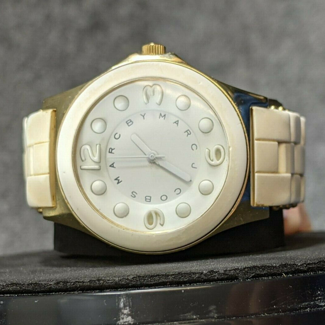  Shop Authentic Marc Jacobs Pelly White Dial White Silicone Strap Watch for Women - MBM2526 - Luxxuri