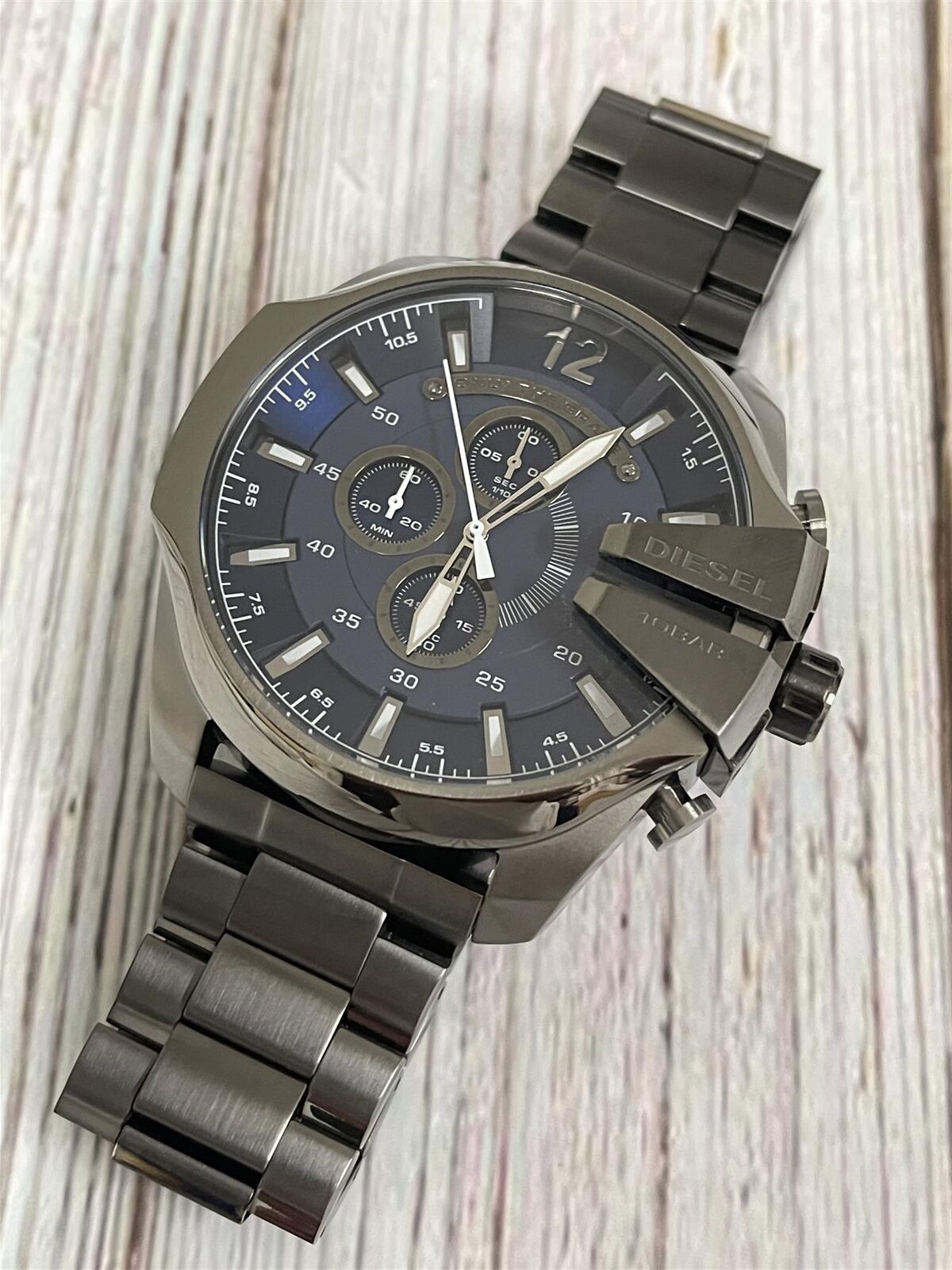  Shop Authentic Diesel Mega Chief Chronograph Blue Dial Black Steel Strap Watch For Men - DZ4329 - Luxxuri