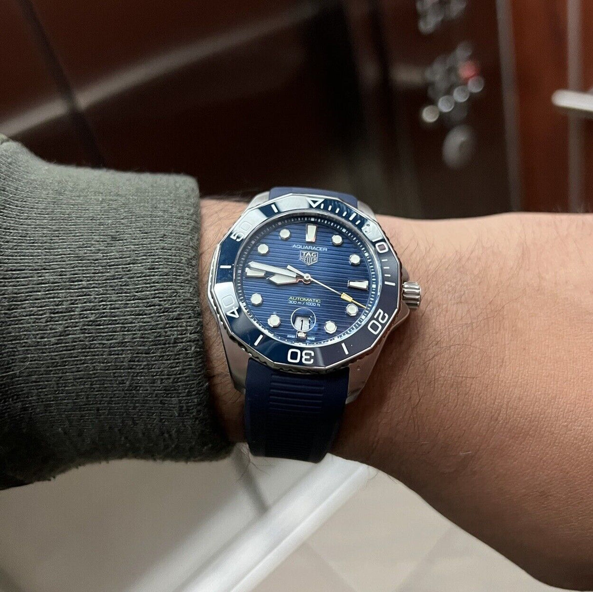  Shop Authentic Tag Heuer Aquaracer Professional 300 Automatic Blue Dial Blue Rubber Strap Watch for Men - WBP201B.FT6198 - Luxxuri