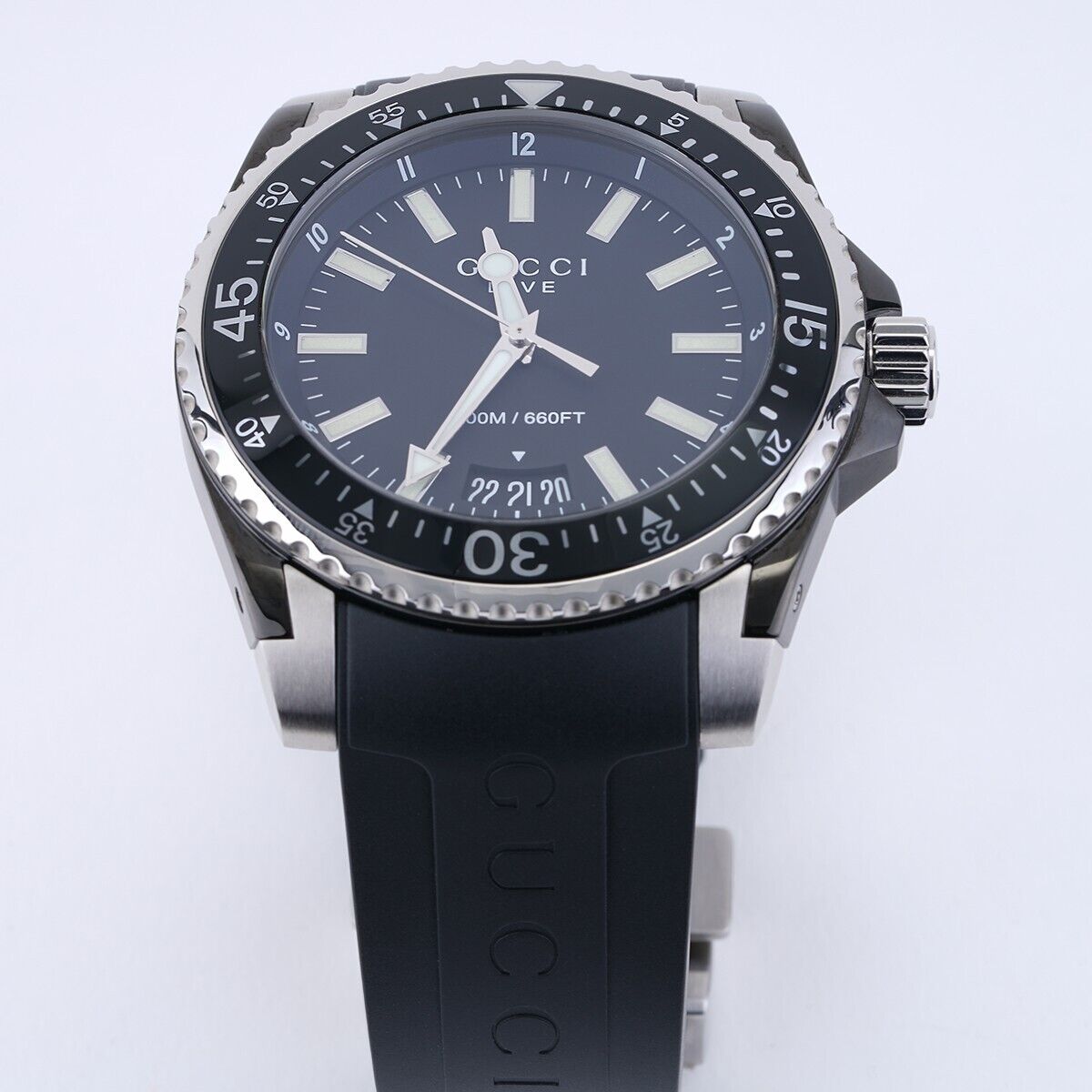  Shop Authentic Gucci Dive Analog Quartz Black Dial Black Rubber Strap Watch For Men -  YA136204 - Luxxuri