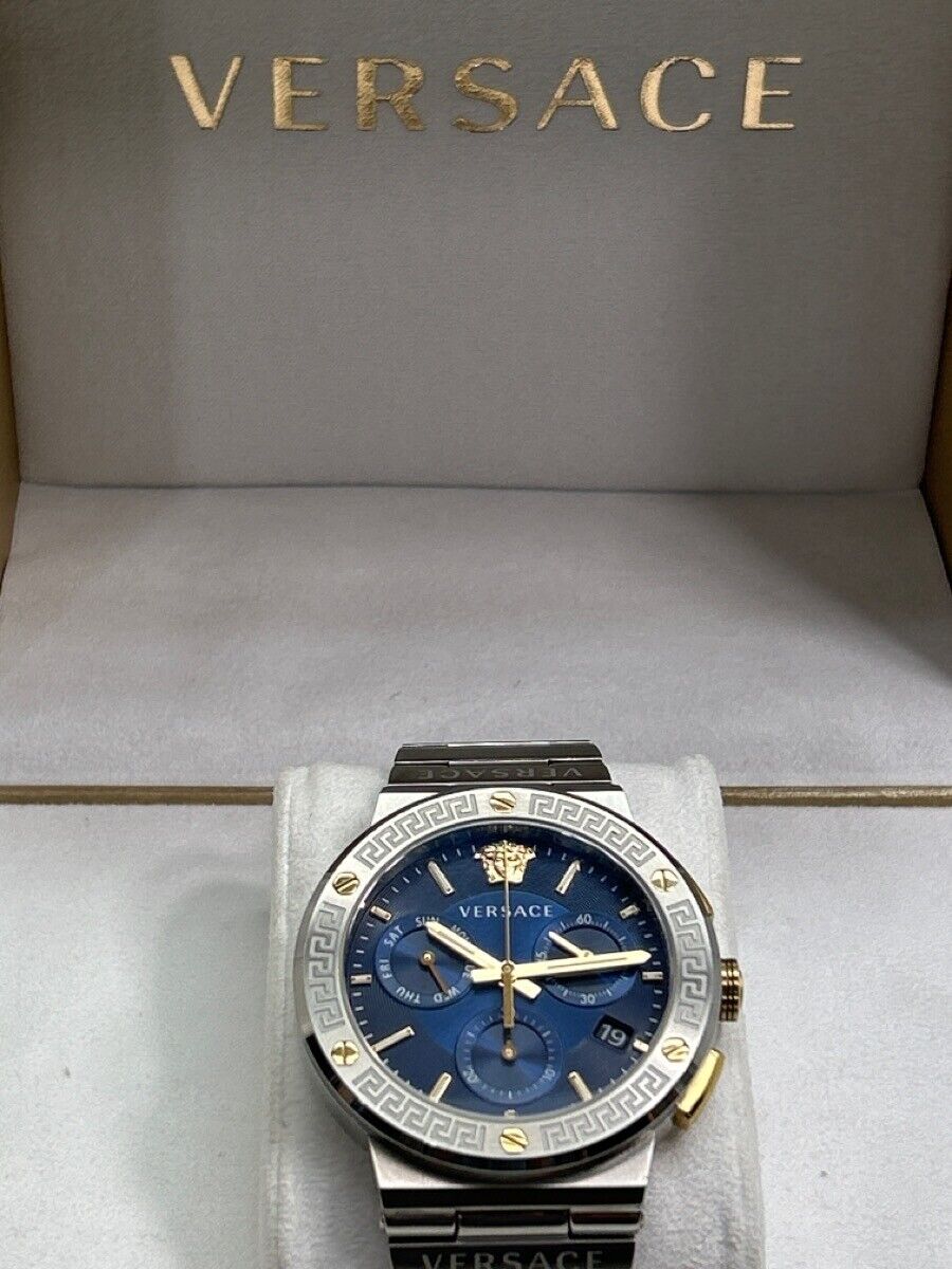  Shop Authentic Versace Greca Quartz Blue Dial Silver Steel Strap Watch For Men - VEZ900221 - Luxxuri