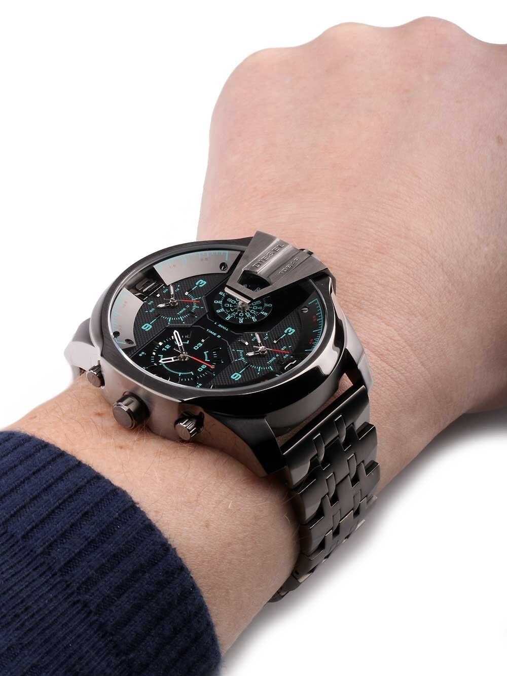  Shop Authentic Diesel Uber Chief Black Dial Grey Stainless Steel Strap Watch For Men - DZ7372 - Luxxuri