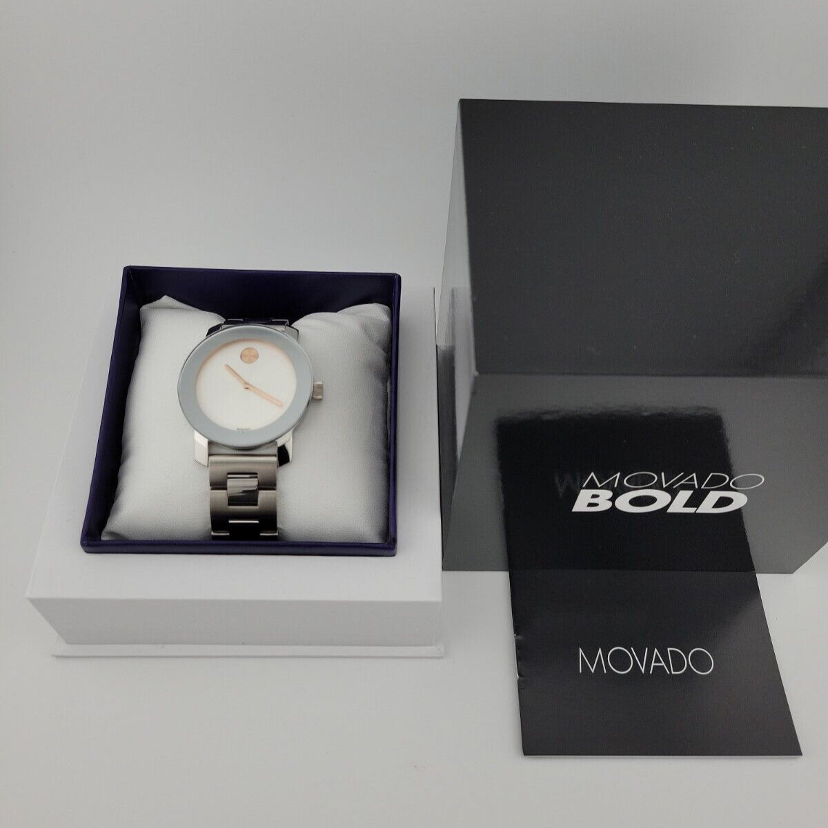  Shop Authentic Movado Bold Silver Dial Silver Steel Strap Watch For Women - 3600084 - Luxxuri