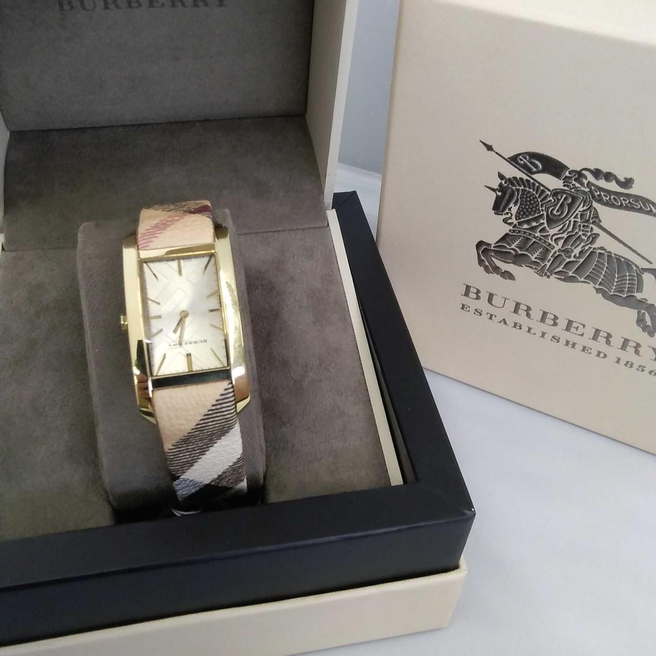  Shop Authentic Burberry Pioneer Champagne Dial Haymarket Beige Leather Strap Watch for Women - BU9407 - Luxxuri