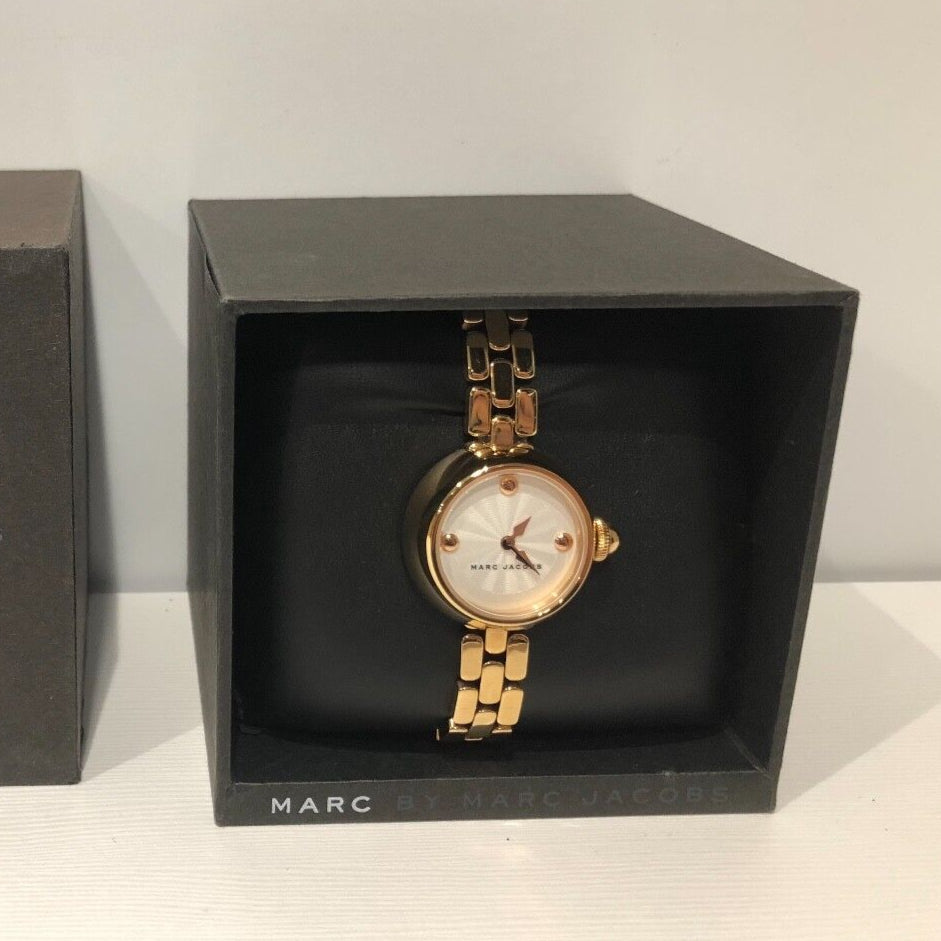  Shop Authentic Marc Jacobs Courtney White Dial Rose Gold Steel Strap Watch for Women - MJ3458 - Luxxuri