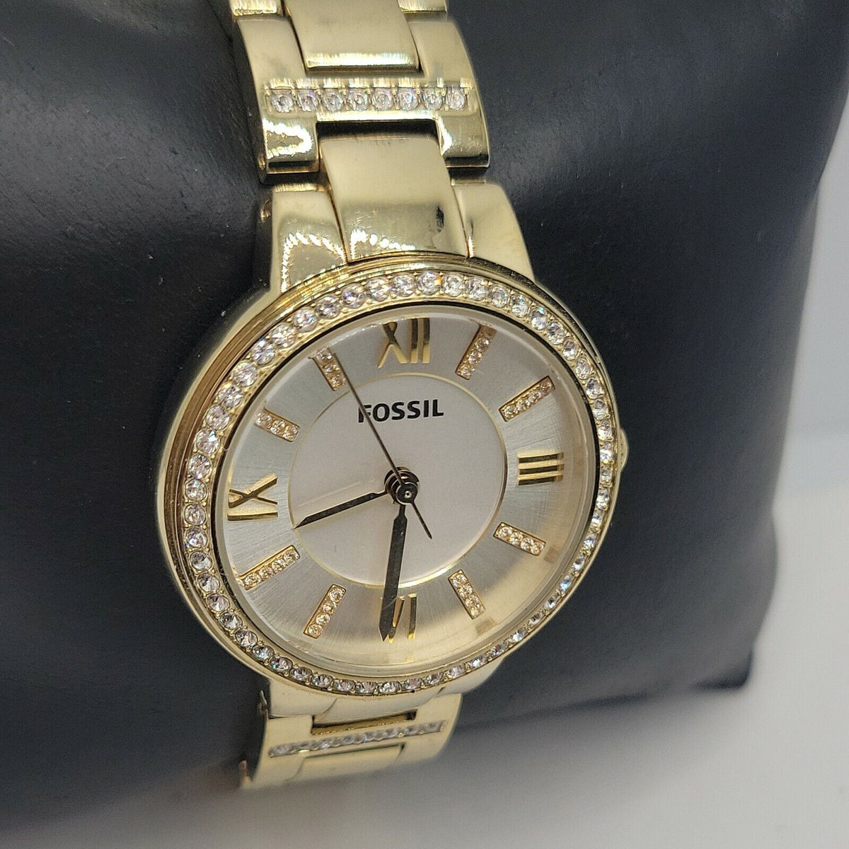  Shop Authentic Fossil Virginia White Dial Gold Steel Strap Watch for Women - ES3283 - Luxxuri