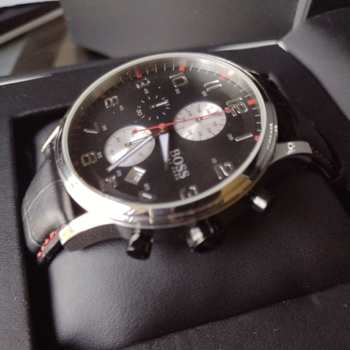  Shop Authentic Hugo Boss Aeroliner Black Dial Black Leather Strap Watch for Men - 1512631 - Luxxuri