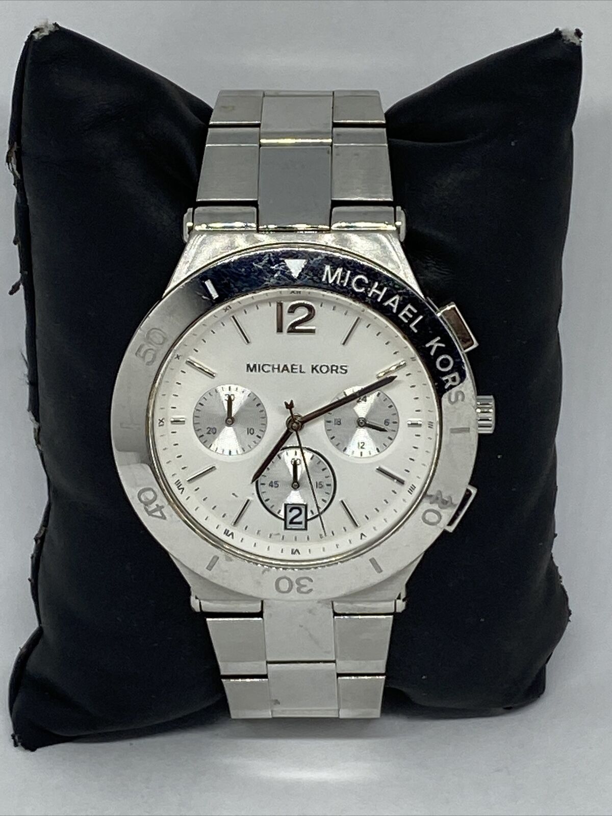  Shop Authentic Michael Kors Wyatt White Dial Silver Steel Strap Watch For Women - MK5932 - Luxxuri