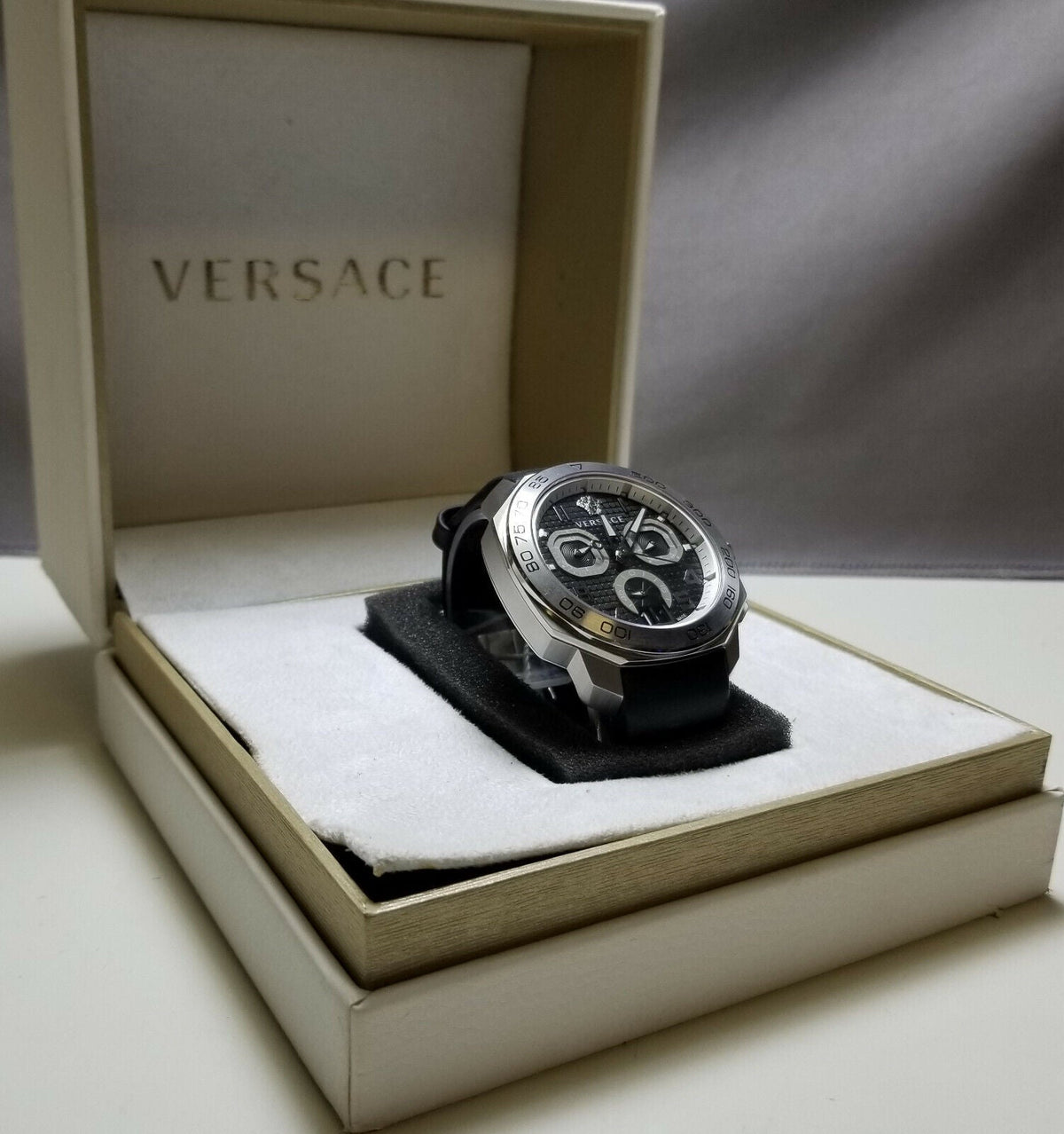  Shop Authentic Versace Dylos Analog Black Dial Black Leather Strap Watch for Men - VQC010015 - Luxxuri