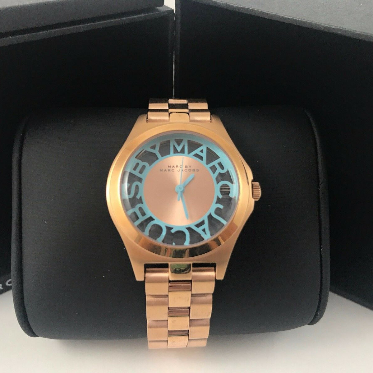  Shop Authentic Marc Jacobs Henry Rose Gold Dial Rose Gold Steel Strap Watch for Women - MBM3296 - Luxxuri
