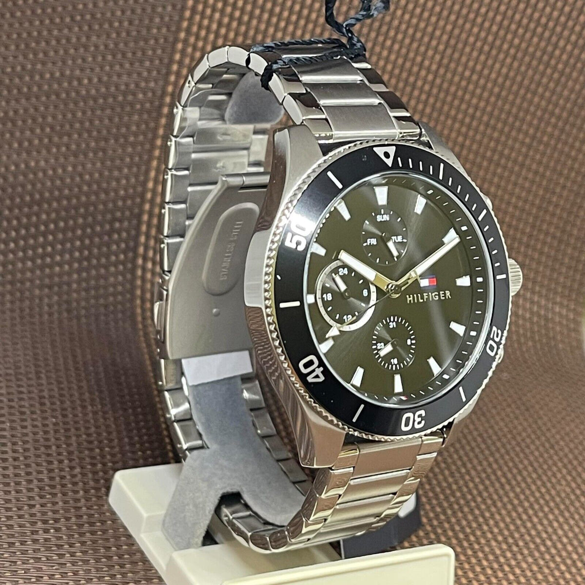  Shop Authentic Tommy Hilfiger Larson Multifunction Black Dial Silver Steel Strap Watch For Men - 1791916 - Luxxuri